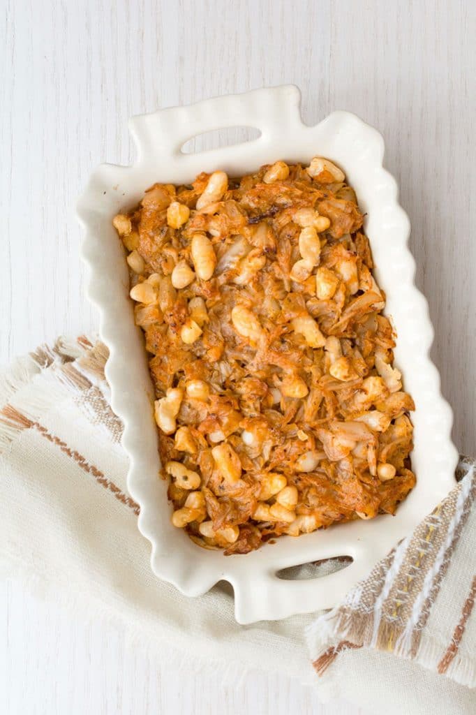 Кисело зеле с боб